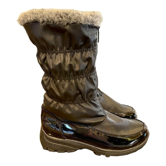 TOTES, WOMENS INSULATED, WATERPROOF, ALL WEATHER BOOTS. RUBBER SOLE. SIZE 8M - Picture 2 of 7